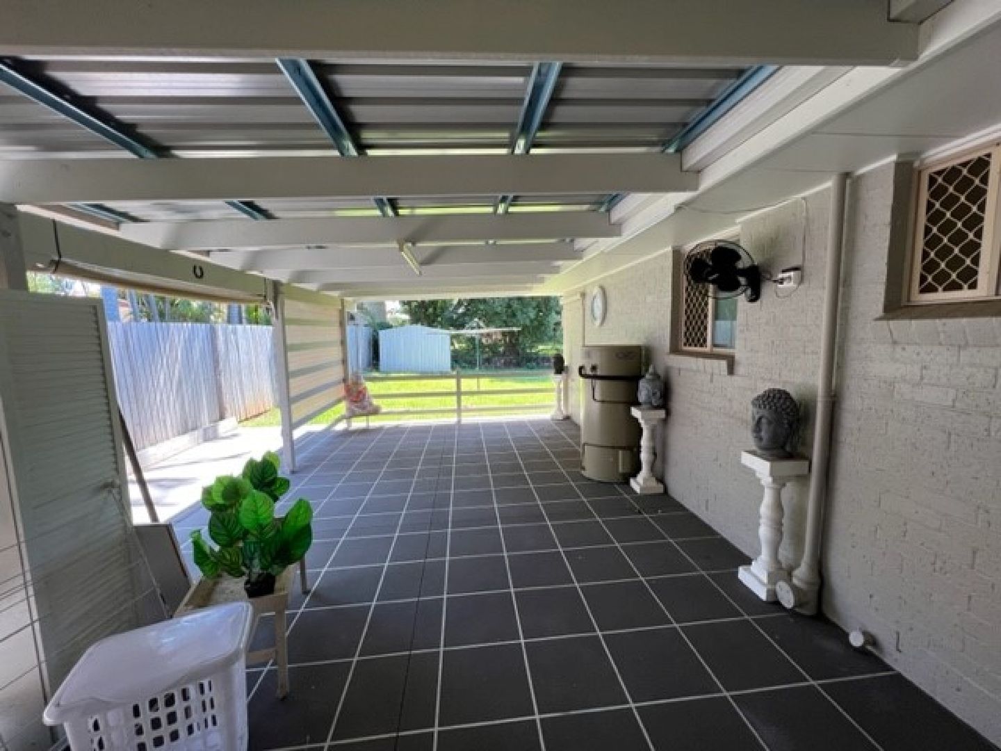 242 Colburn Avenue, Victoria Point QLD 4165 House For Rent 570