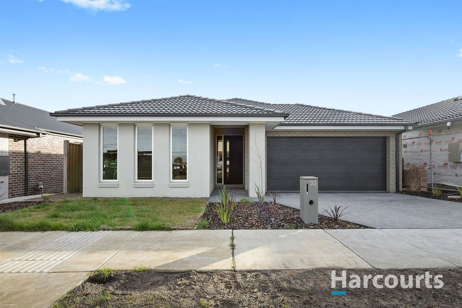 4 bedrooms House in 33 Auburn Drive SMYTHES CREEK VIC, 3351