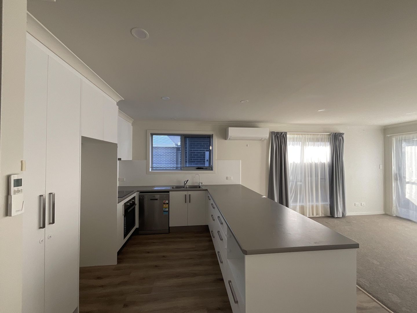 3/6 Olus Place, Newnham TAS 7248, Image 2