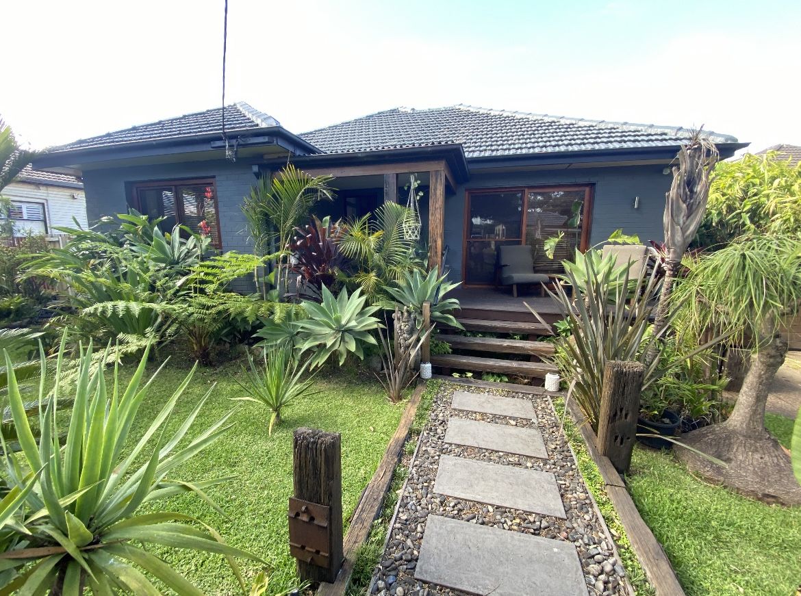 4 bedrooms House in 50 Keerong Avenue RUSSELL VALE NSW, 2517