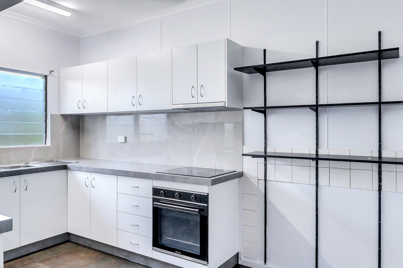 4 bedrooms House in 3 Dripstone Road ALAWA NT, 0810