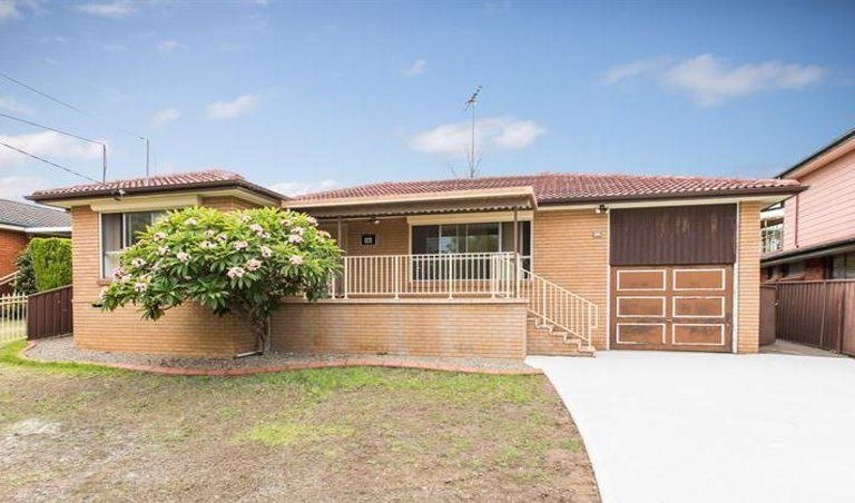 15 Whitemore Avenue, Georges Hall NSW 2198