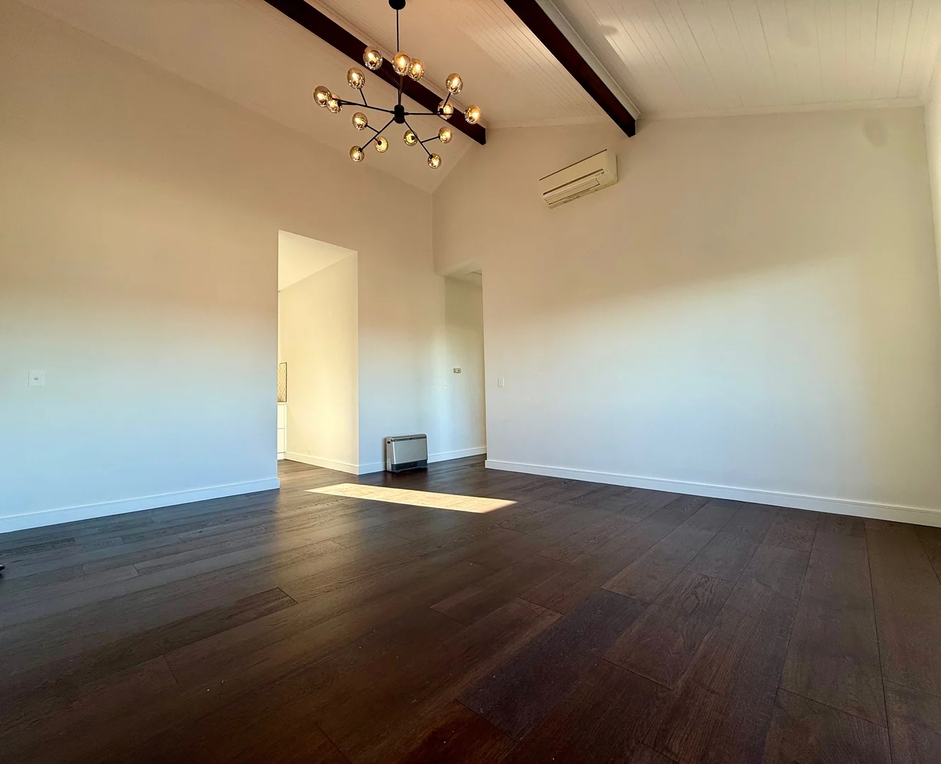 Additional image 3 of 4/11 Firth Street, Doncaster VIC 3108