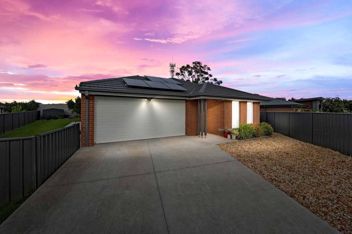 21 Relph Avenue, Sale VIC 3850, Image 0