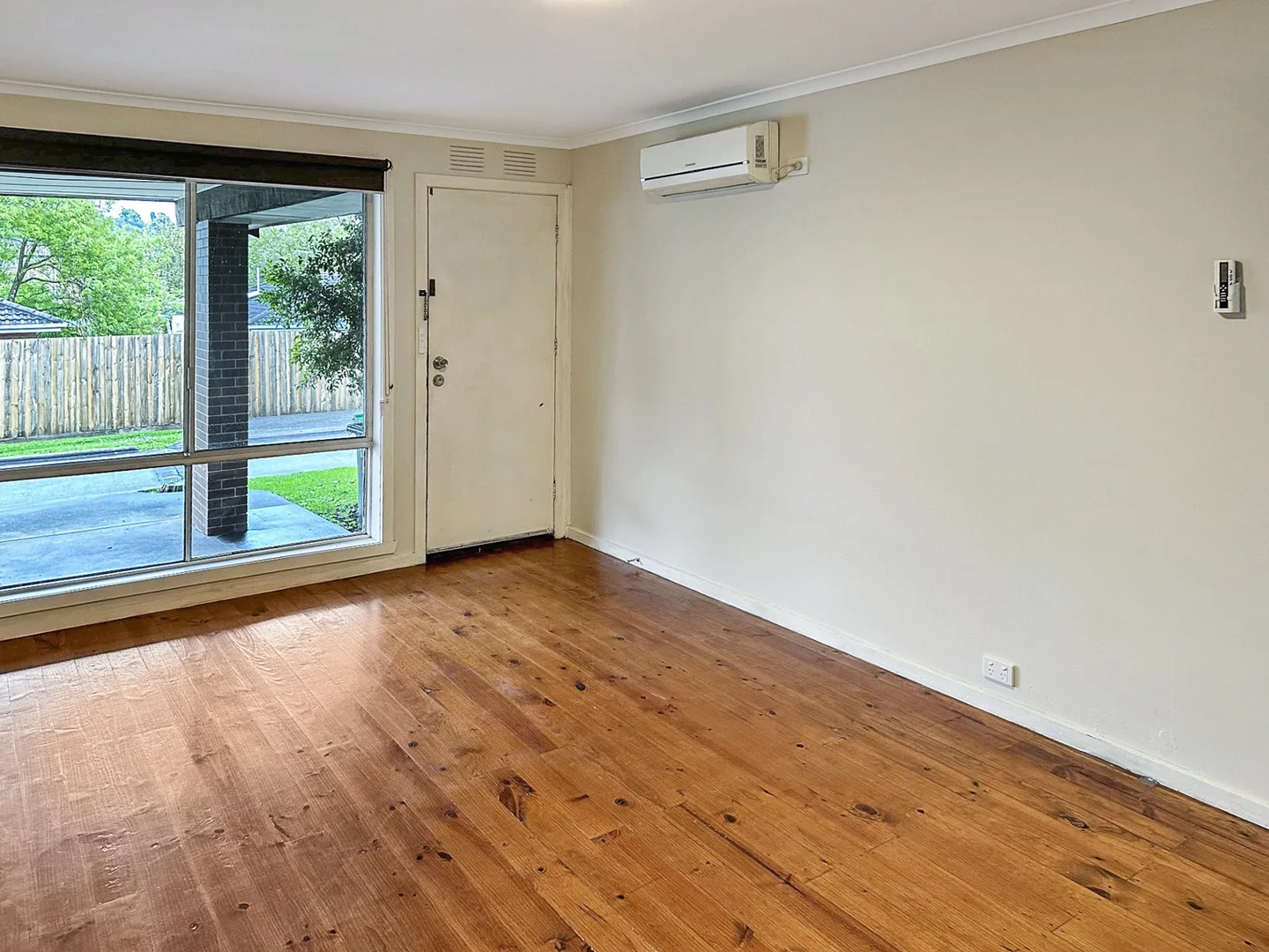 Additional image 3 of 2/65 Hewish Road, Croydon VIC 3136