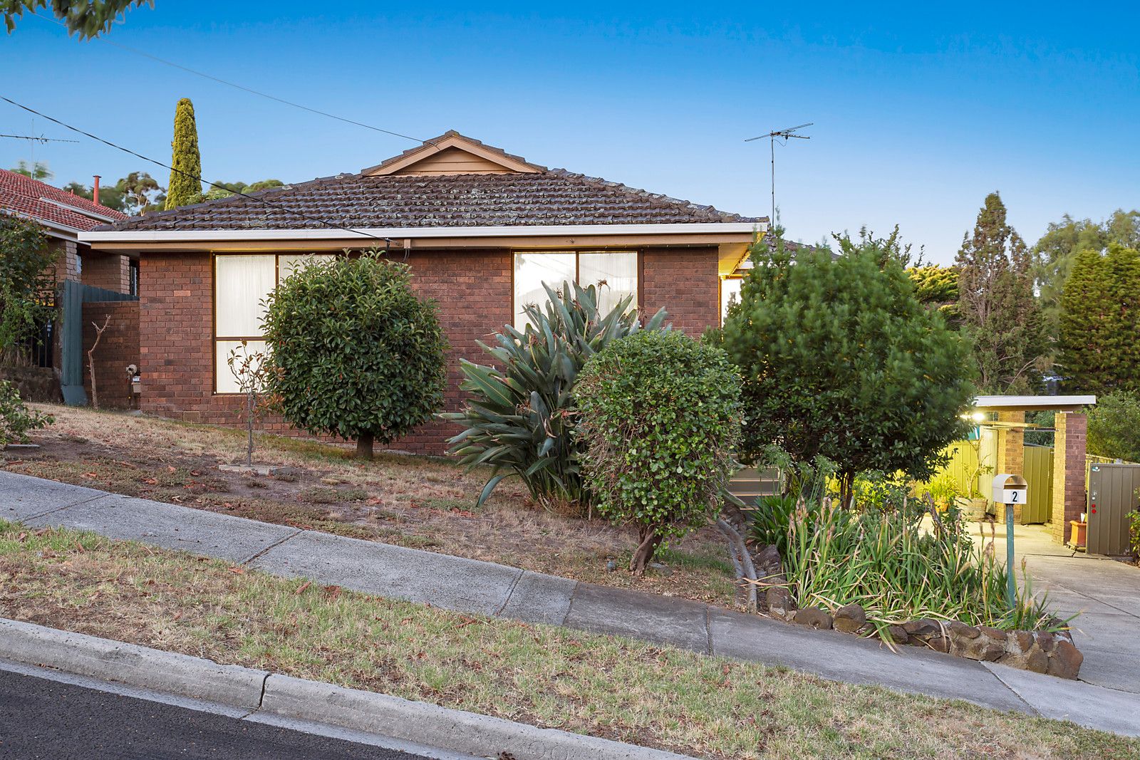 2 Christina Court, Avondale Heights VIC 3034, Image 0