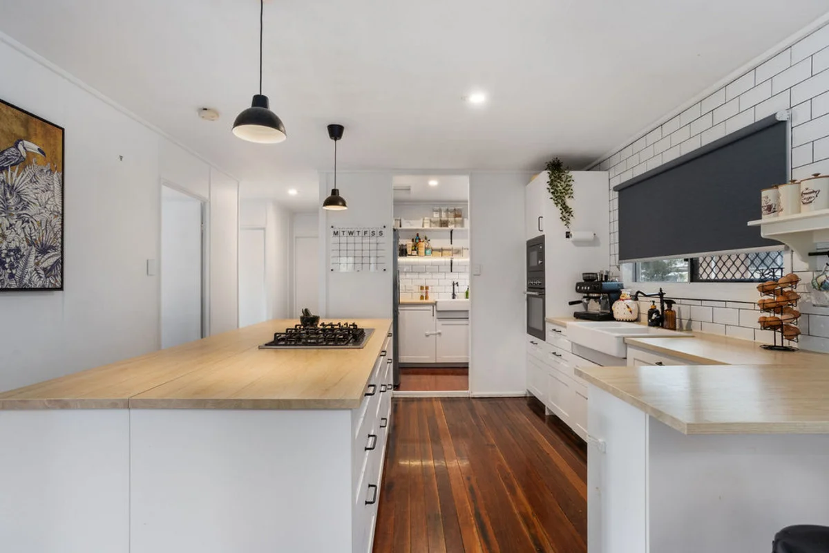 Additional image 5 of 17 Kevin Street, Riverview QLD 4303