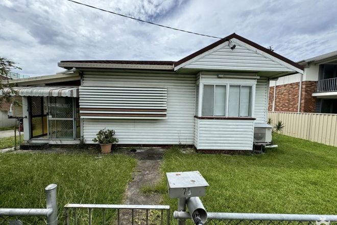 Picture of 73 Minnie Street, SOUTHPORT QLD 4215