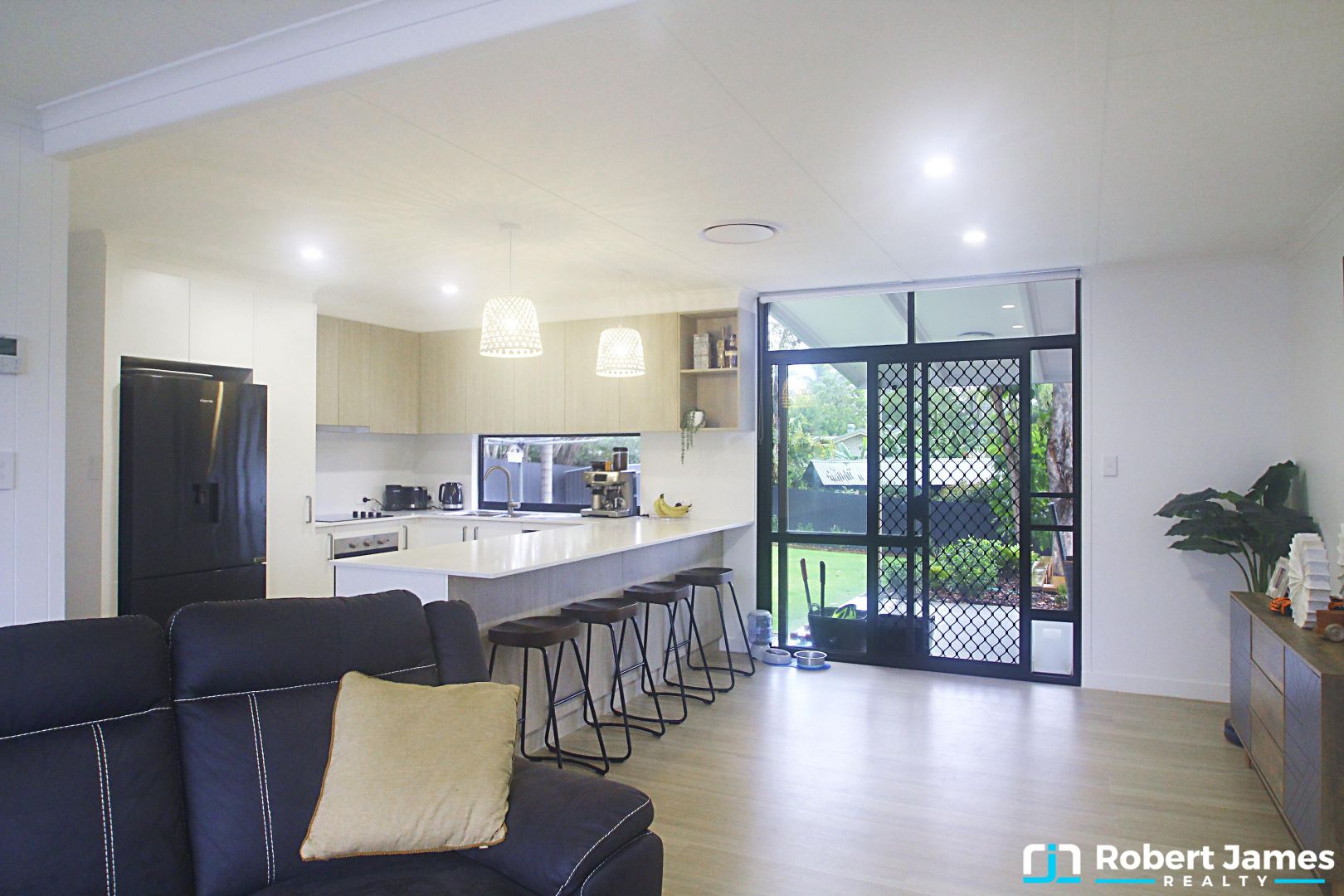 11 Furness Drive, Tewantin QLD 4565, Image 2