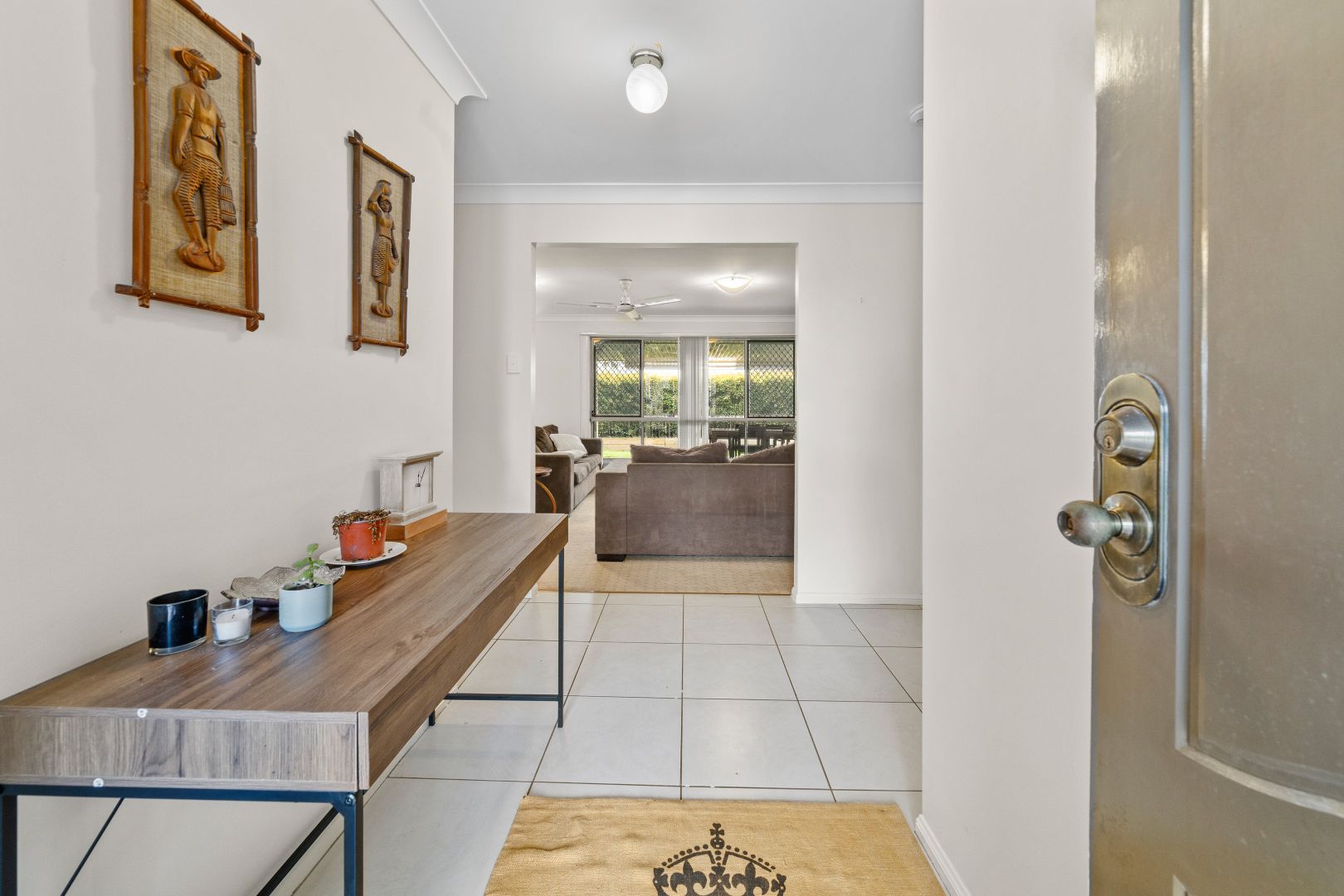 40 Burswood Close, Wulkuraka QLD 4305, Image 2