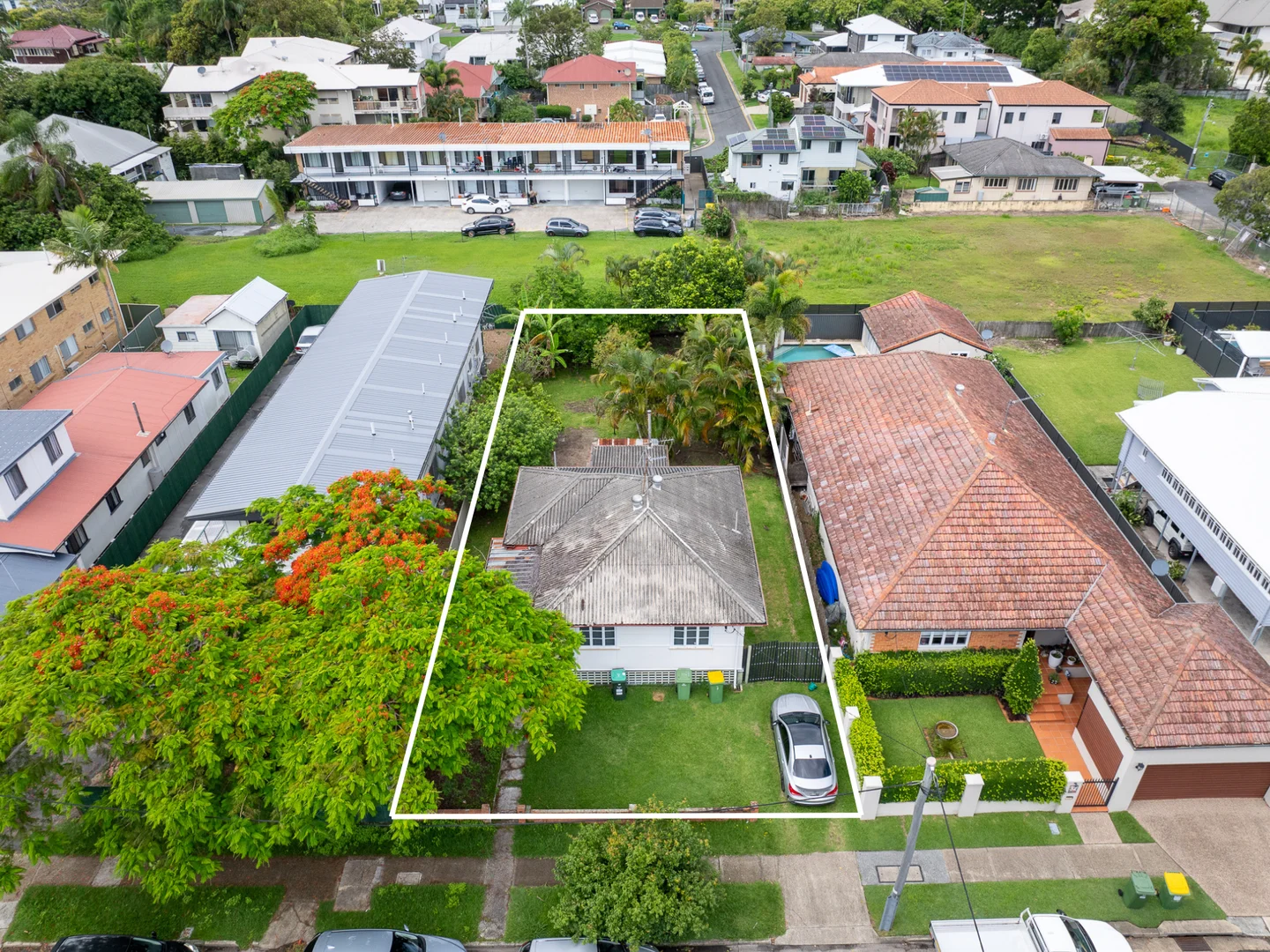 Primary image of 30 Stevens Street, Southport QLD 4215