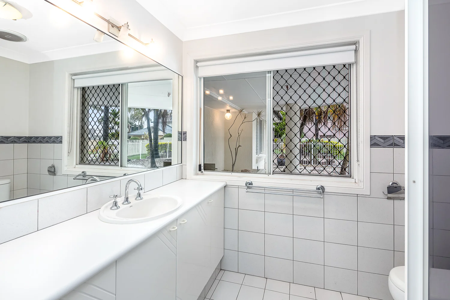 Additional image 8 of 14 Key Biscayne, Clear Island Waters QLD 4226