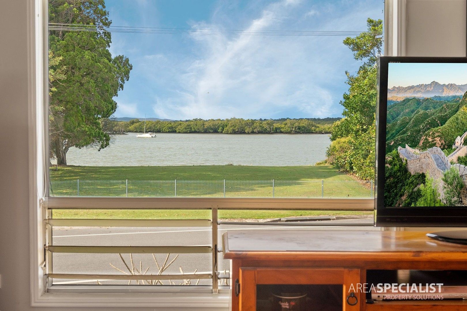 7 Esplanade, Jacobs Well QLD 4208 Domain