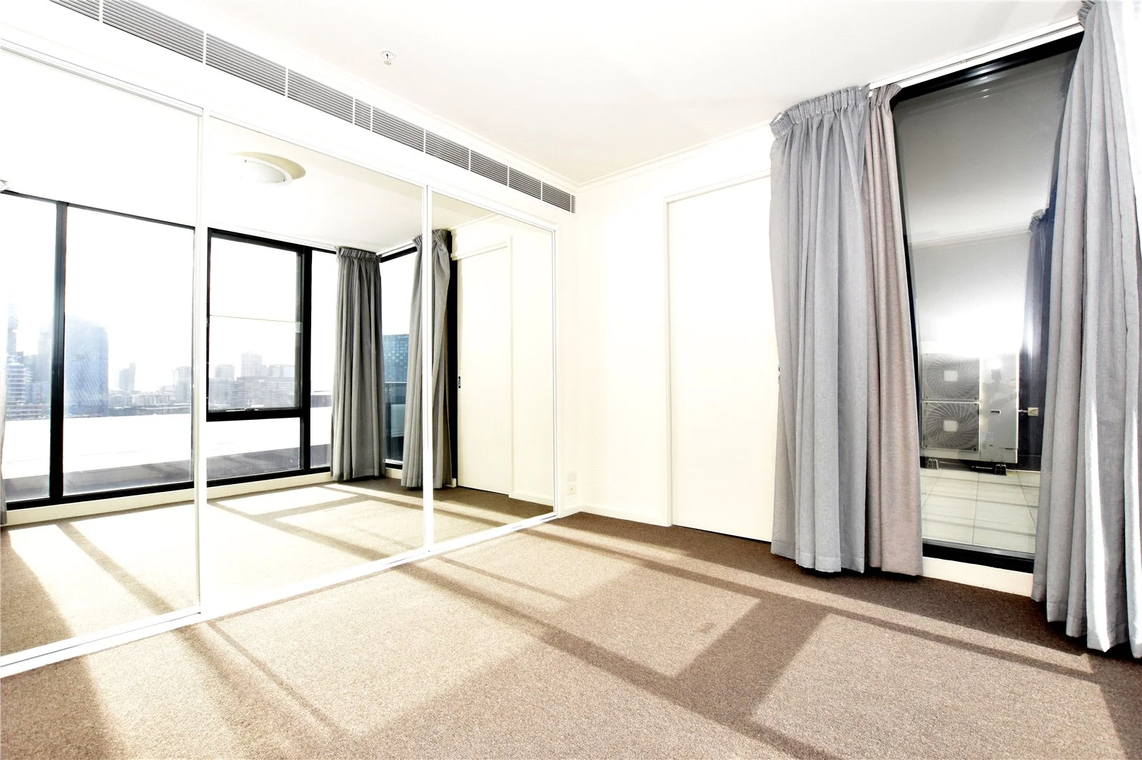 Additional image 4 of 910/63 Whiteman Street, Southbank VIC 3006