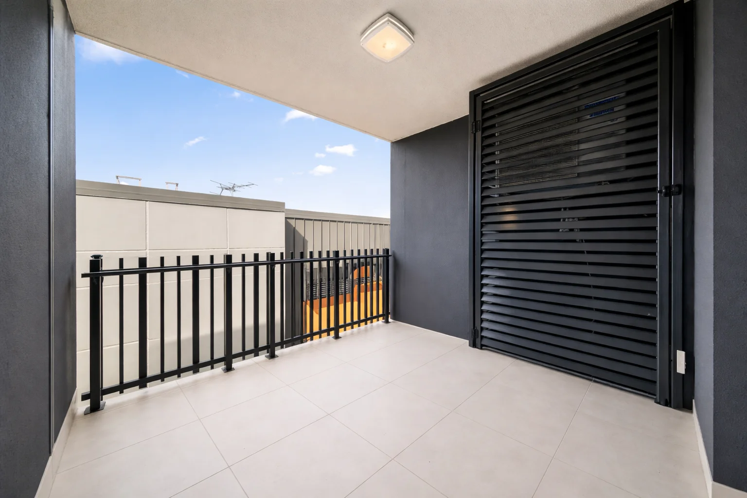 Additional image 3 of 506/19 Isedale Street, Wooloowin QLD 4030