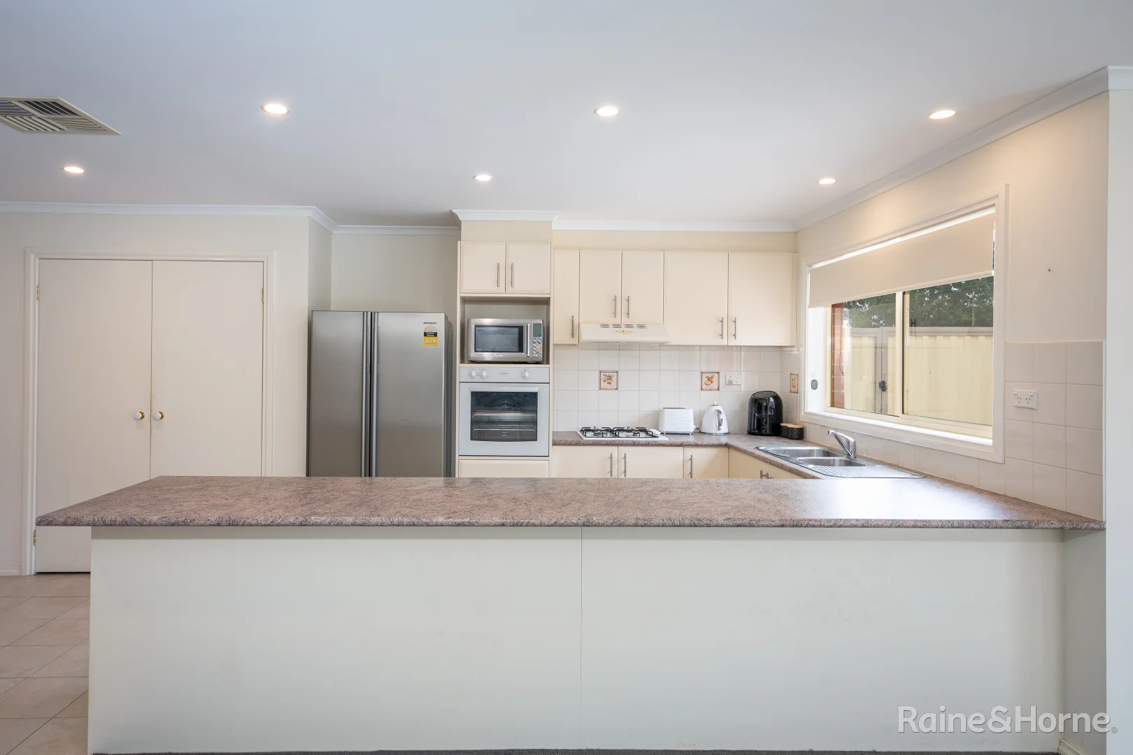 Additional image 5 of 4 Lindwall Street, Sunbury VIC 3429