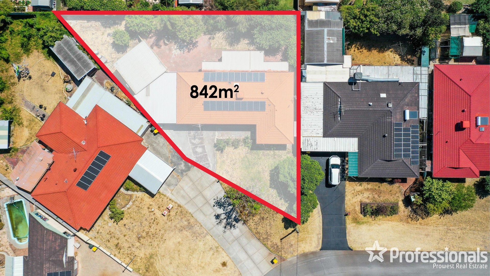 3 bedrooms House in 28 Mirrelia Way RIVERTON WA, 6148