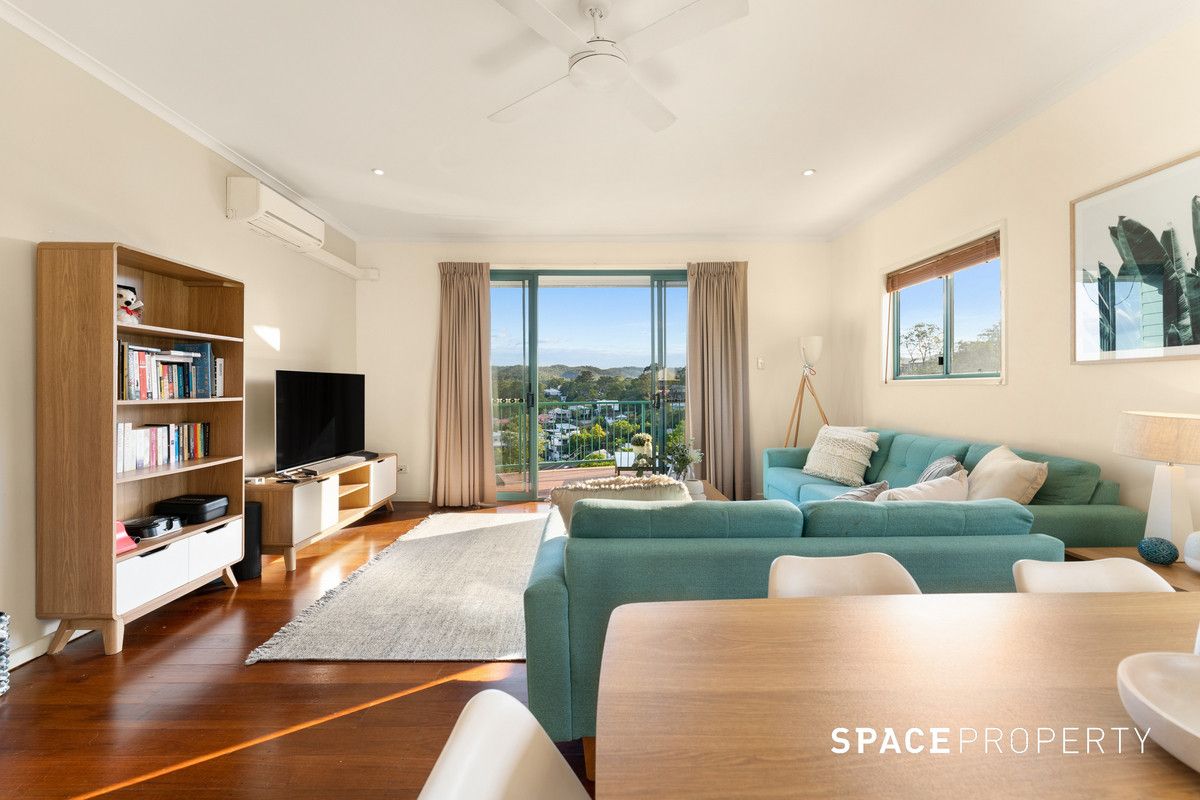 3/30 MacGregor Terrace, Bardon QLD 4065, Image 2