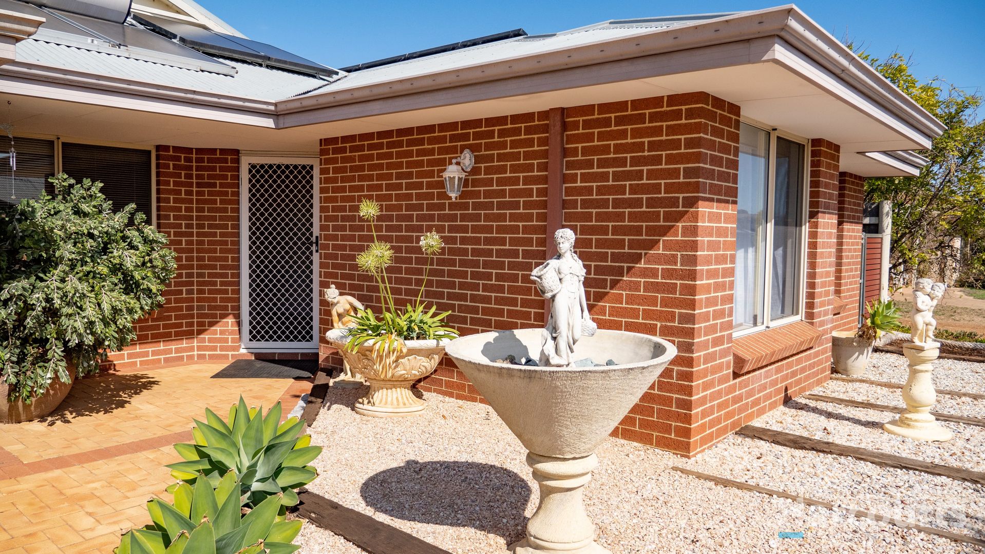 49 Lancaster Drive, West Busselton WA 6280, Image 2