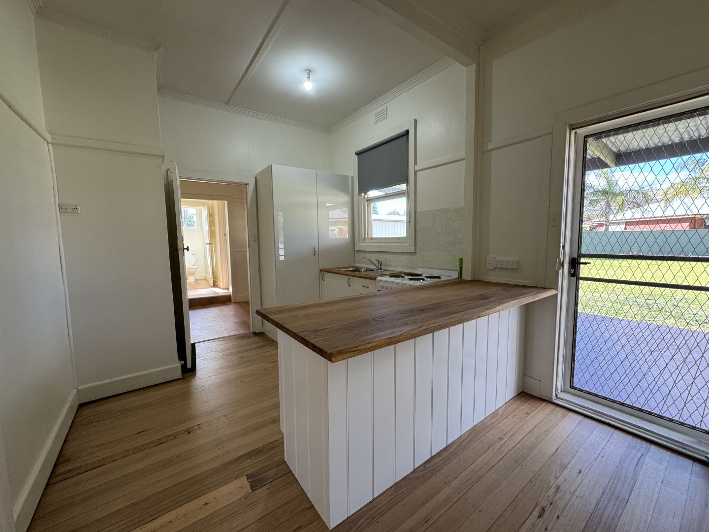 35 Mansfield Road, Euroa VIC 3666 House For Rent 465 Domain