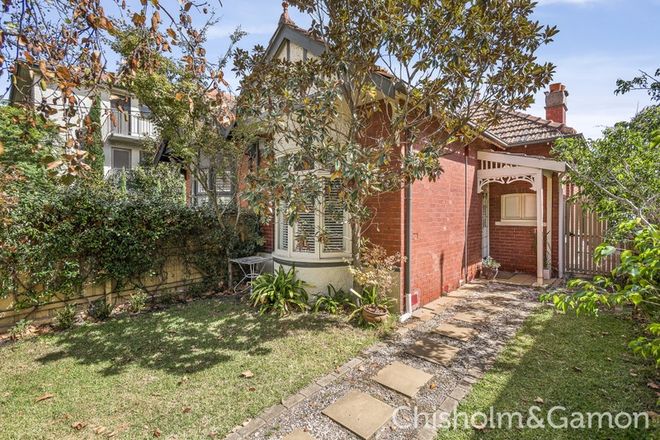 Picture of 14 Pine Avenue, ELWOOD VIC 3184