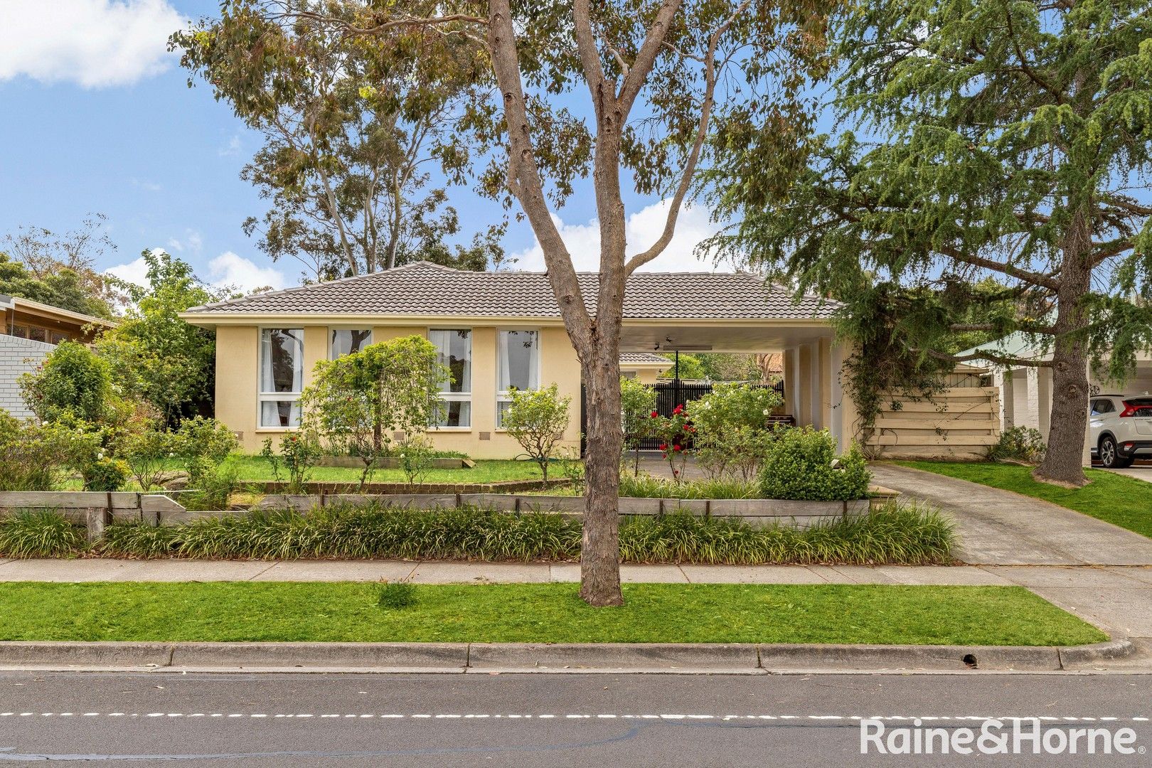 10 Menzies Drive, Sunbury VIC 3429, Image 0