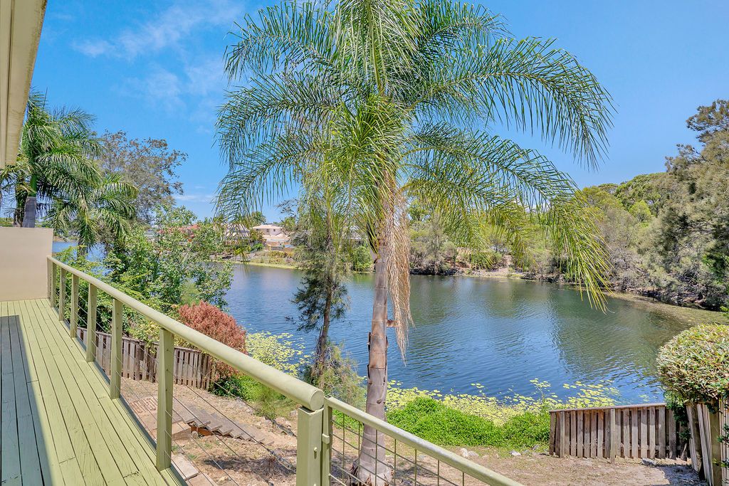 3 bedrooms House in 5 Templestowe Court ROBINA QLD, 4226