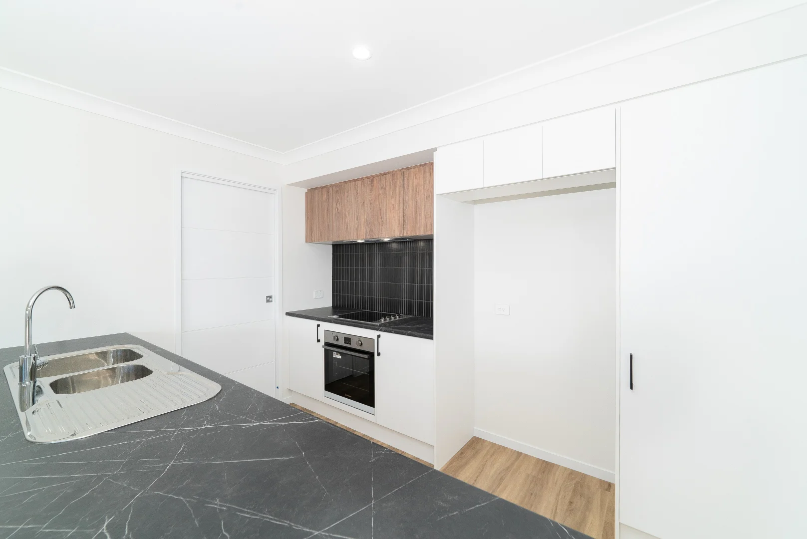 Additional image 4 of 1/2 Harden Street, Armidale NSW 2350