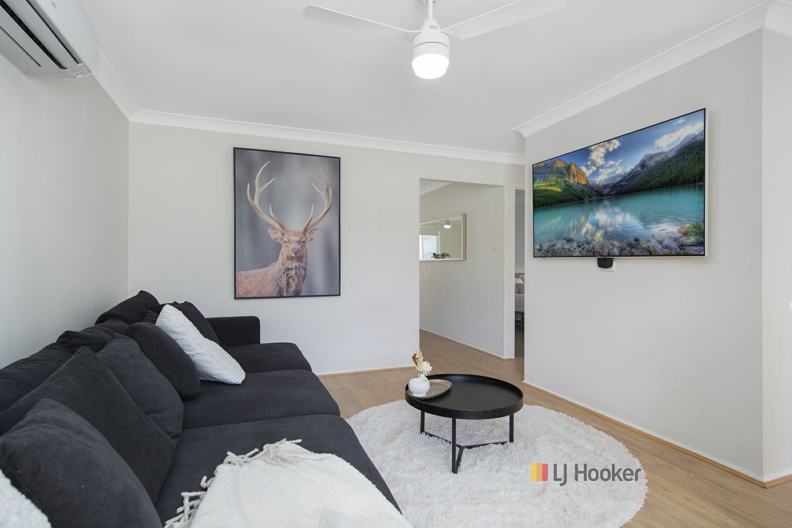 18 Waugh Close, Blue Haven NSW 2262, Image 1