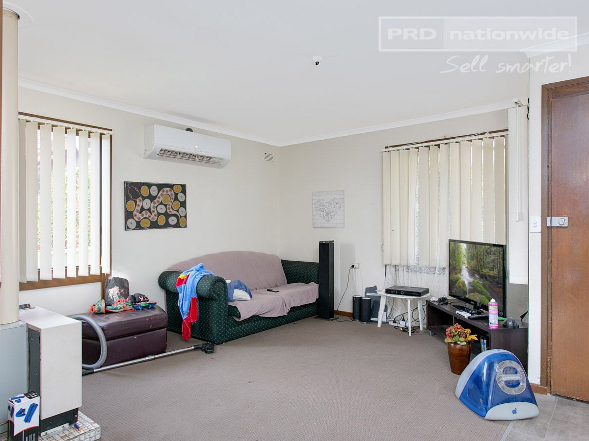 1 Connorton Avenue, Ashmont NSW 2650, Image 1