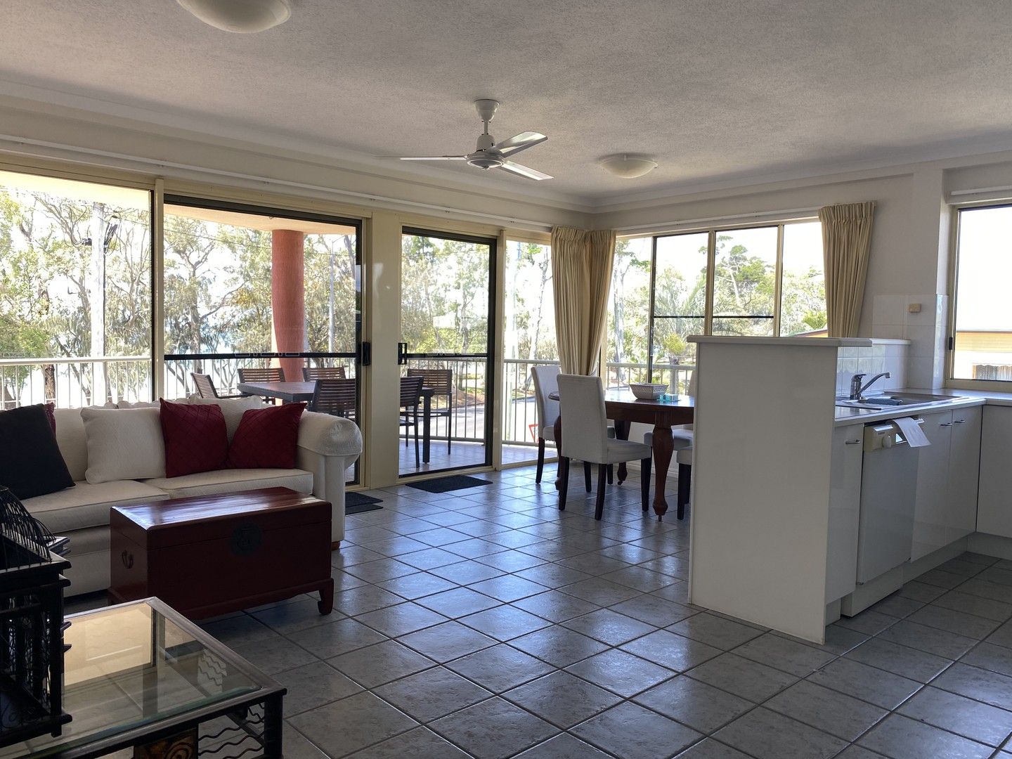 2 bedrooms Apartment / Unit / Flat in 8/496 Esplanade TORQUAY QLD, 4655