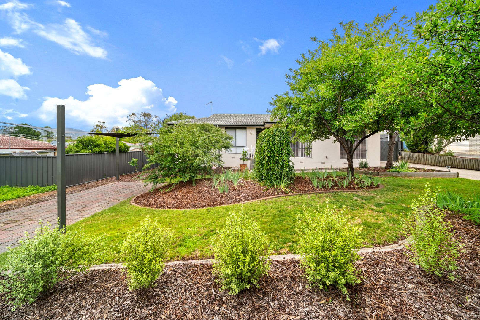 34 Badcoe Street, Gowrie ACT 2904, Image 2