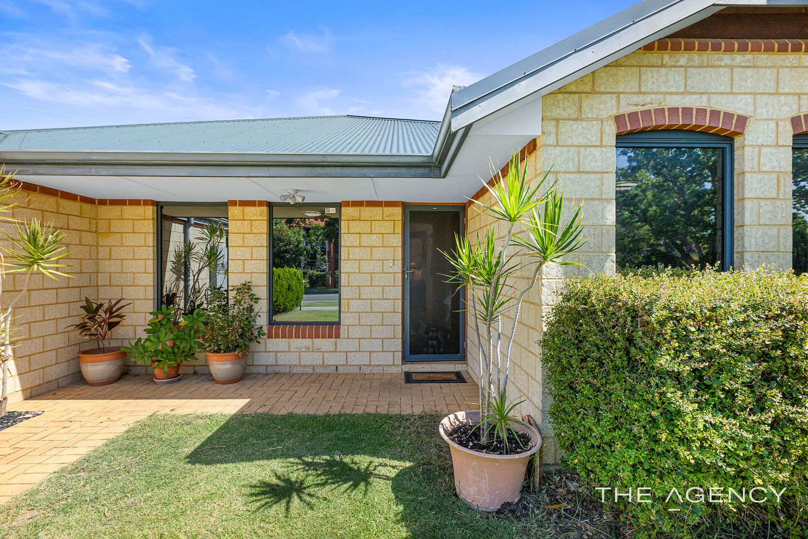 48 Walanna Drive, Karawara WA 6152, Image 1