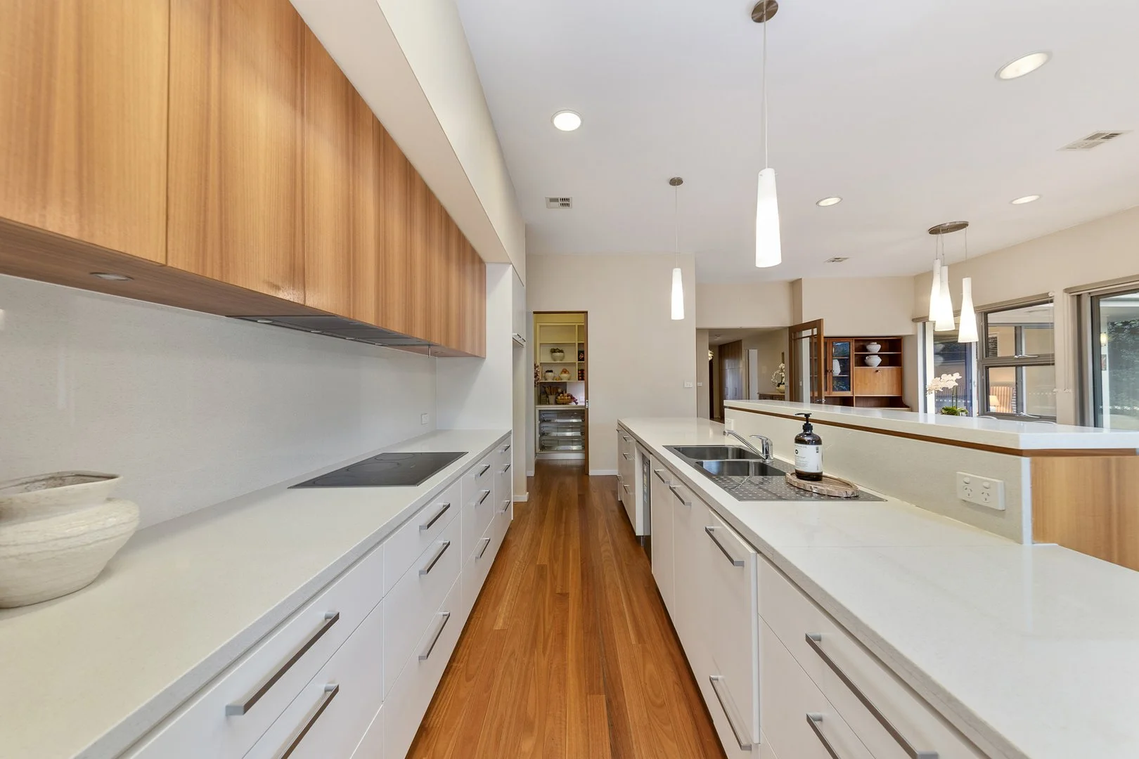 Additional image 20 of 10 Glossop Crescent, Campbell ACT 2612