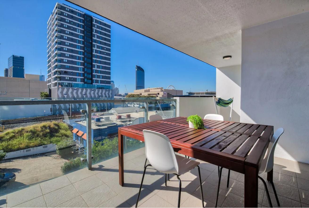 1 bedrooms Apartment / Unit / Flat in 20/70 Hope Street SOUTH BRISBANE QLD, 4101
