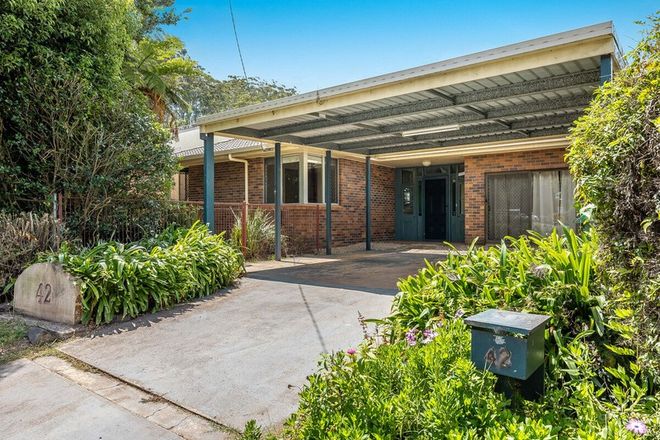 Picture of 42 Rifle Range Road, MOUNT LOFTY QLD 4350