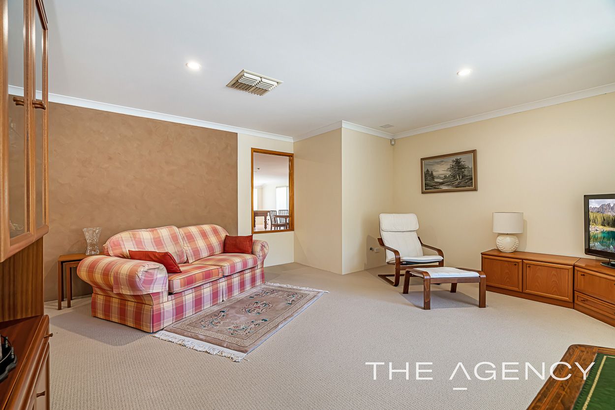 22 Muirfield Avenue, Success WA 6164, Image 1