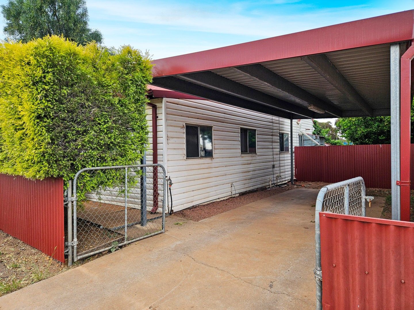 1 Roberts Street, South Kalgoorlie WA 6430, Image 0