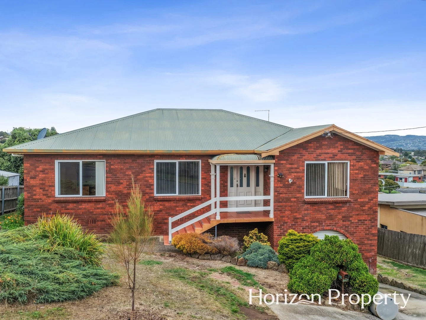 3 Monet Place, Newnham TAS 7248
