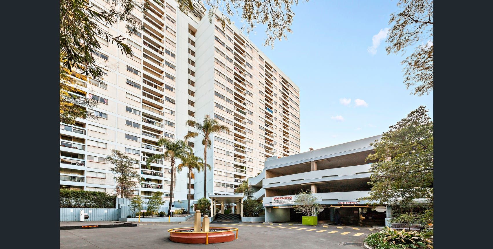 2 bedrooms Apartment / Unit / Flat in 17H/15 Campbell Street PARRAMATTA NSW, 2150
