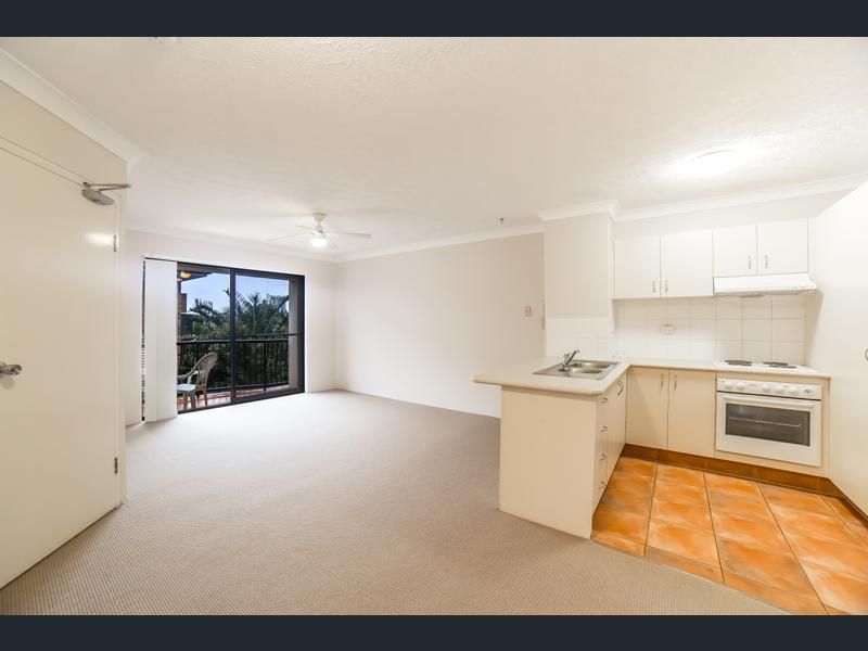 34/217-219 Scarborough Street, Southport QLD 4215, Image 2