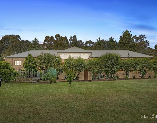 30 Edinburgh Road, Lilydale VIC 3140