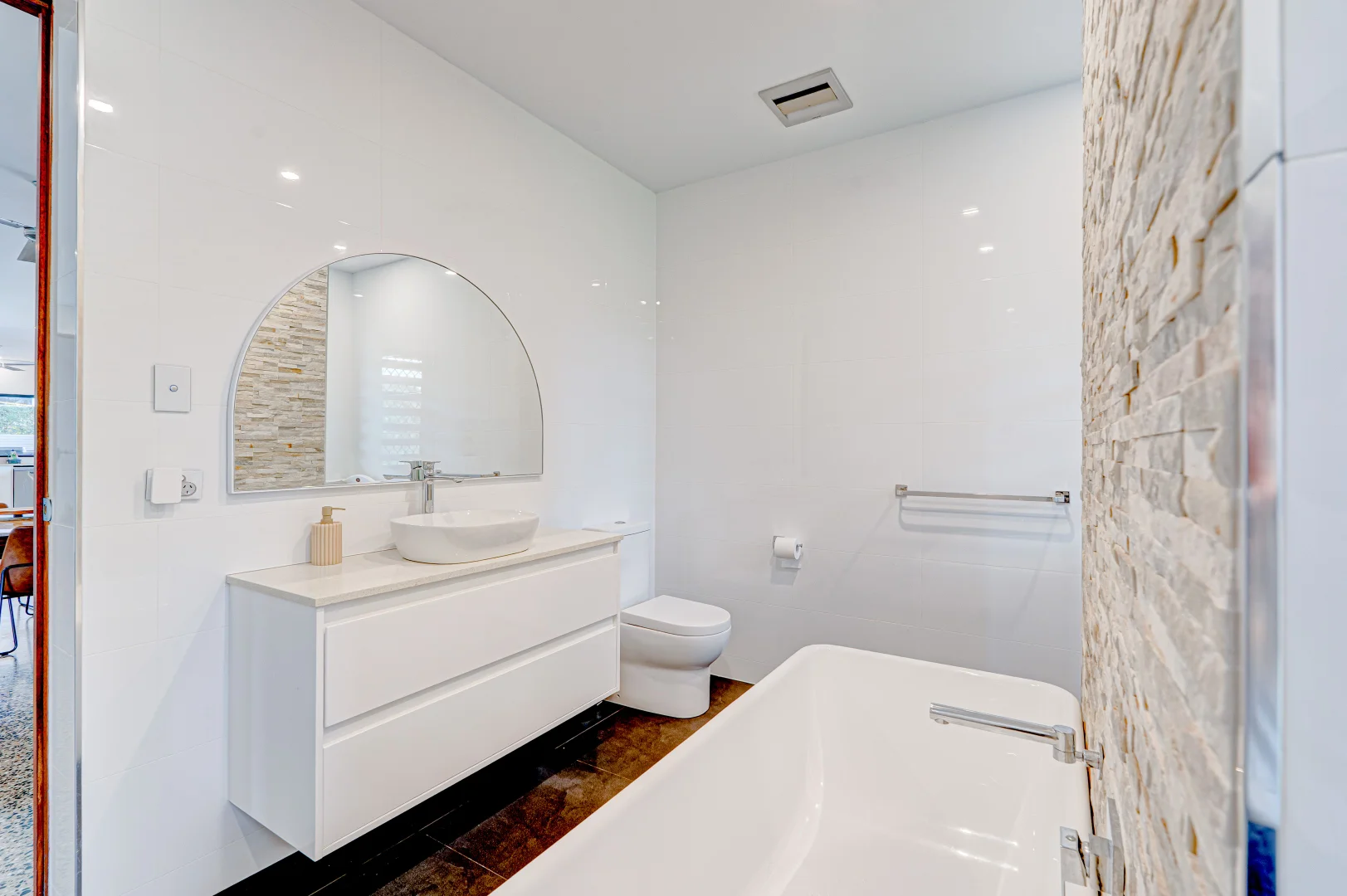 Additional image 18 of 2 Purtaboi Close, Mission Beach QLD 4852