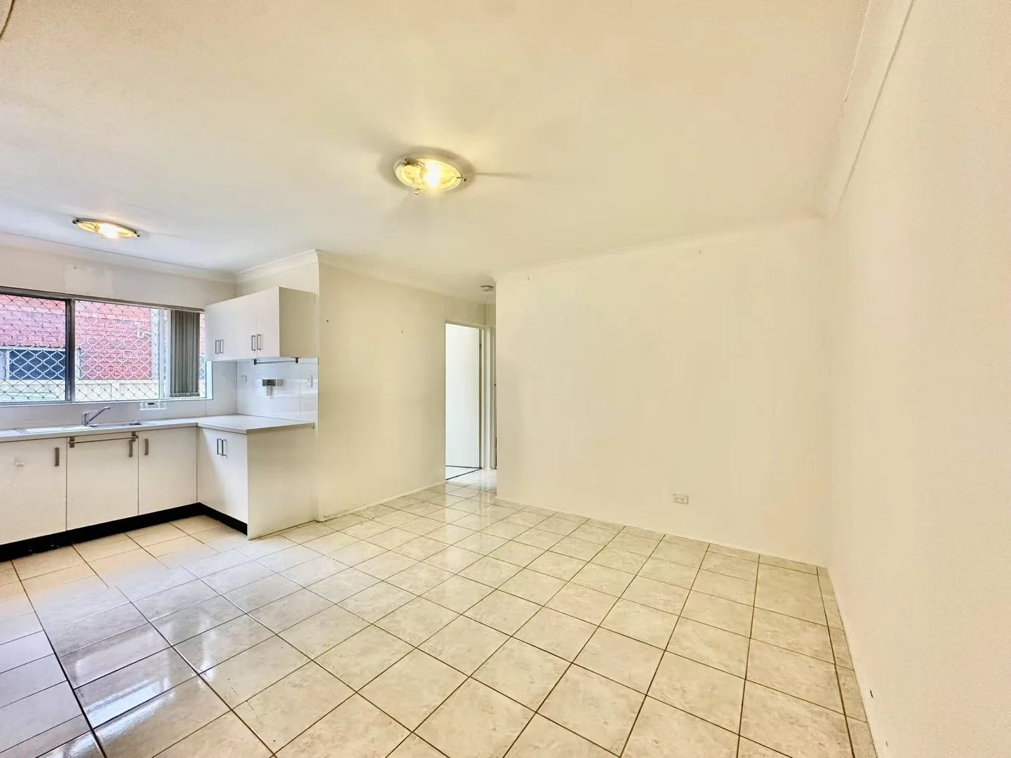 2/122 Harrow Road, Auburn NSW 2144