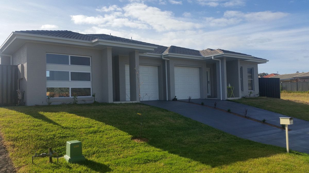 3 bedrooms House in 9a Salamander Road WADALBA NSW, 2259