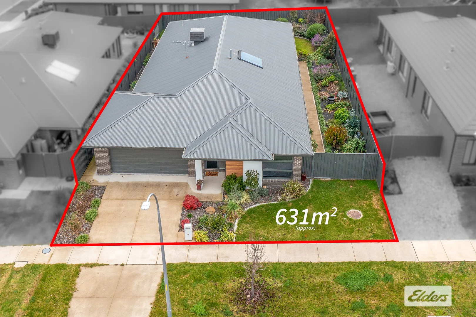 Additional image 11 of 21 Hampshire Boulevard, Leneva VIC 3691