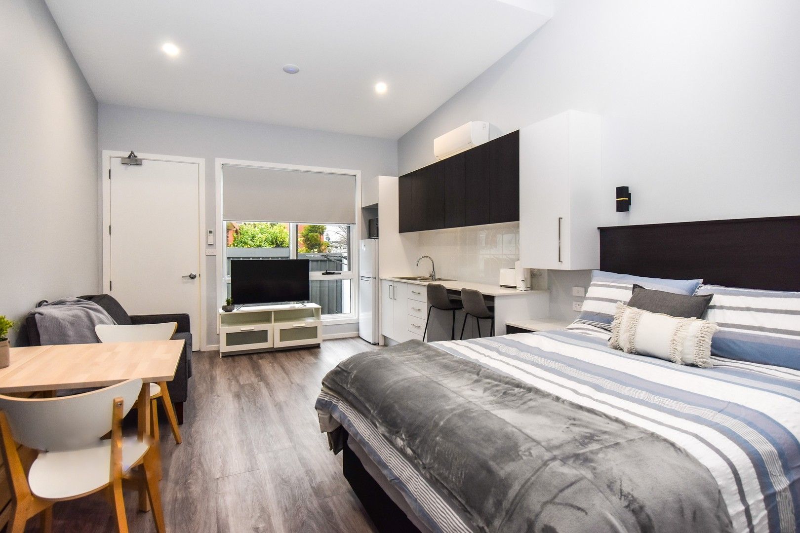 1 bedrooms Studio in 6b/48 Molong Road ORANGE NSW, 2800