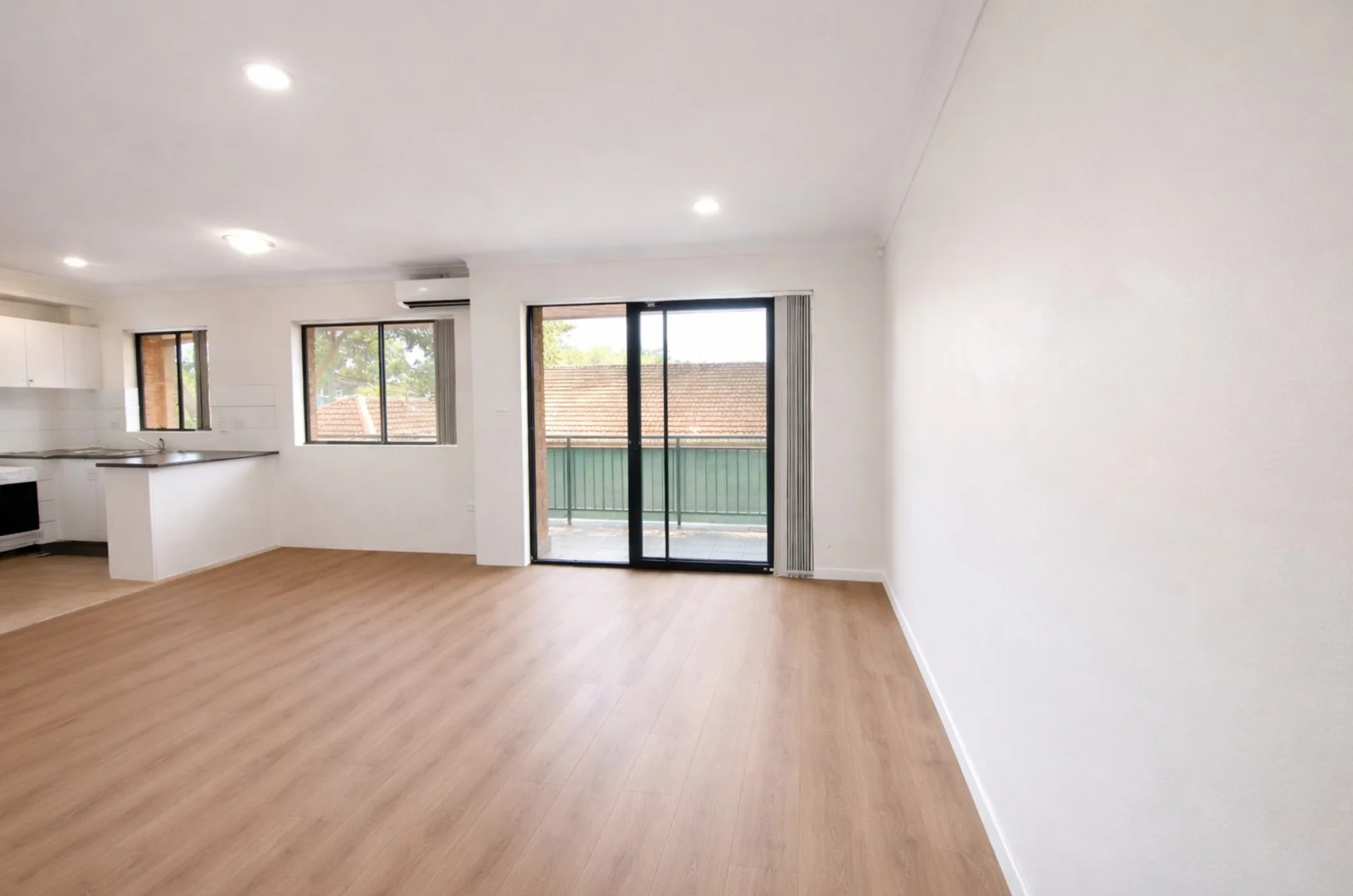 19/10-14 Calliope Street, Guildford NSW 2161