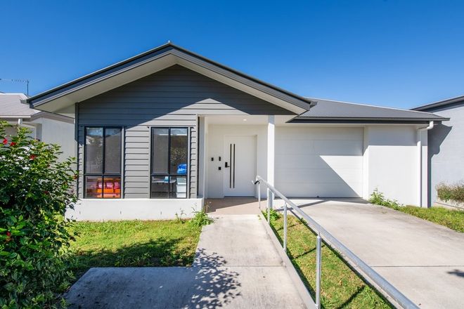 Picture of 44 Kevin Mulroney Drive, FLINDERS VIEW QLD 4305