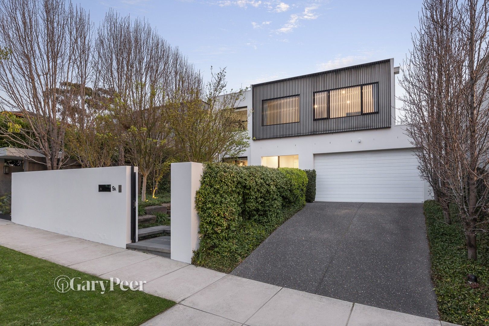 5 bedrooms House in 9A Lynedoch Avenue ST KILDA EAST VIC, 3183